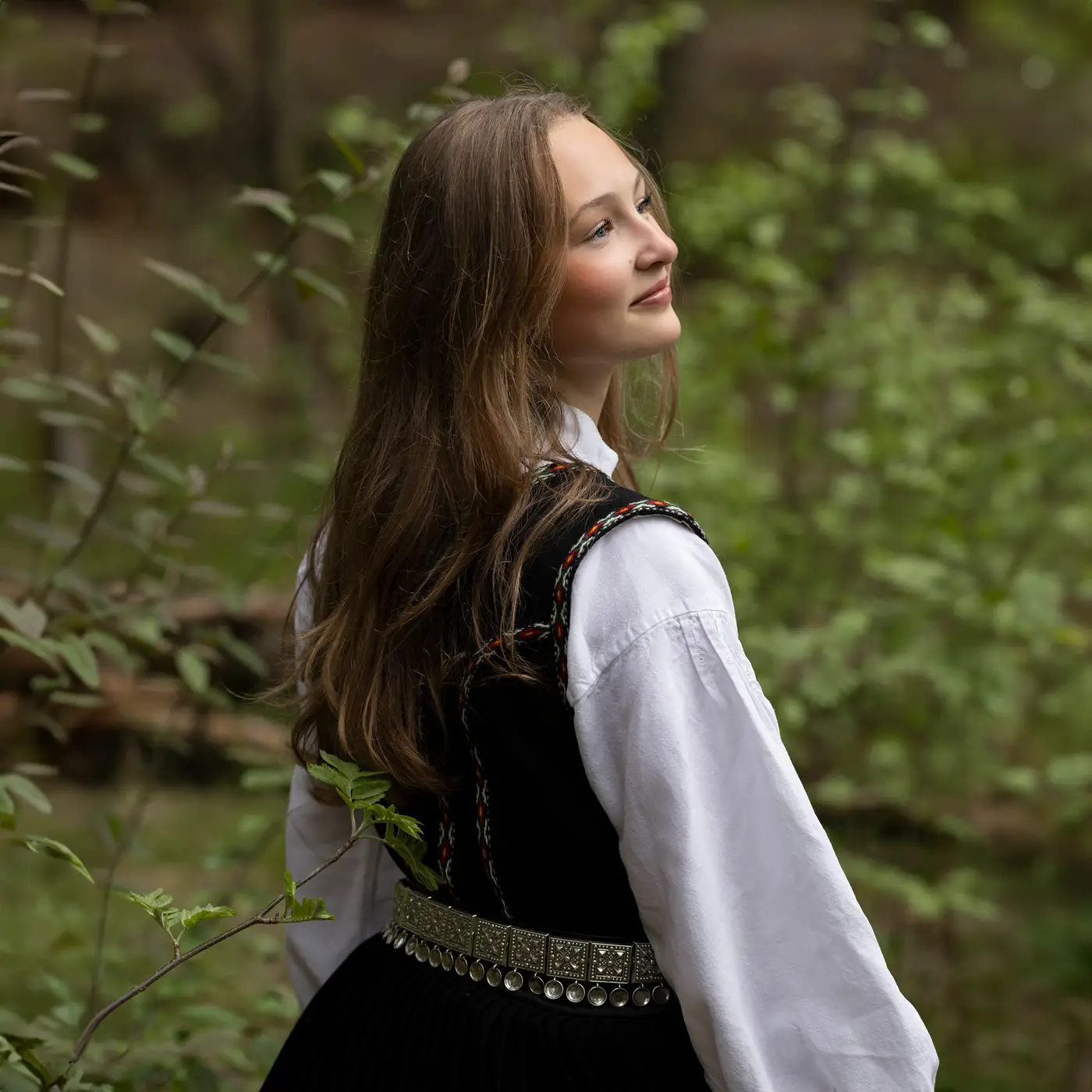 Konfirmasjonsfotografering konfirmant konfirmasjon fotograf stavanger bunadsbilder dressbilder