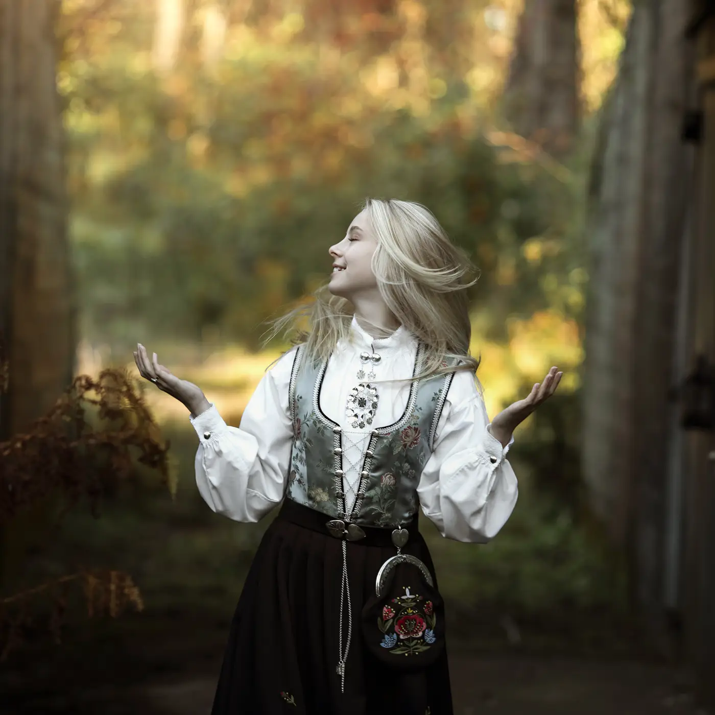 Konfirmasjonsfotografering konfirmant konfirmasjon fotograf stavanger bunadsbilder dressbilder